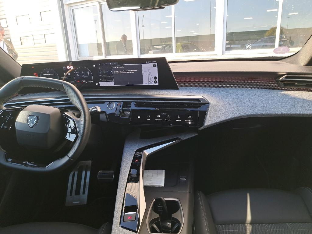 Peugeot 3008 Hybrid 145 e-DCS6 GT 2025