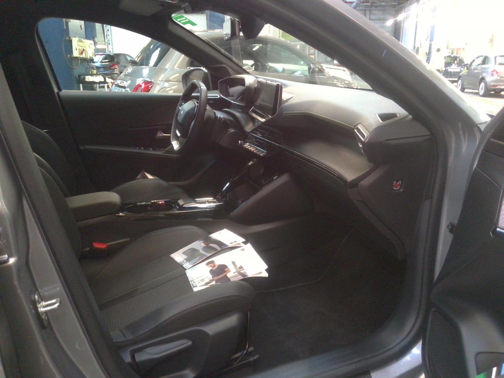 Peugeot 208 Electrique 50 kWh 136ch GT 2022