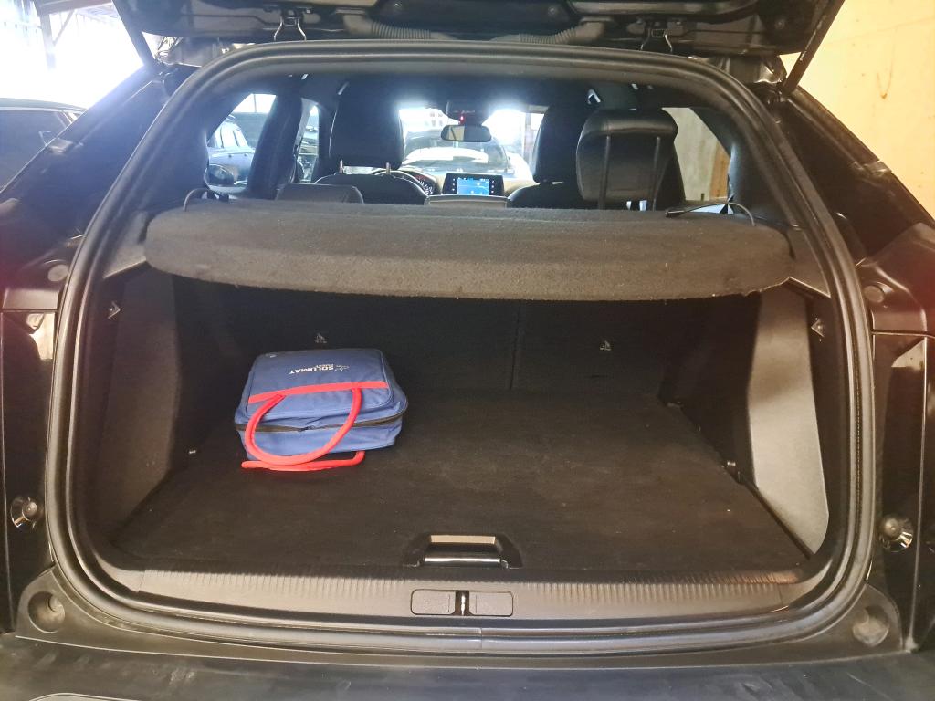 Peugeot 2008 BlueHDi 130 S&S EAT8 Allure 2023