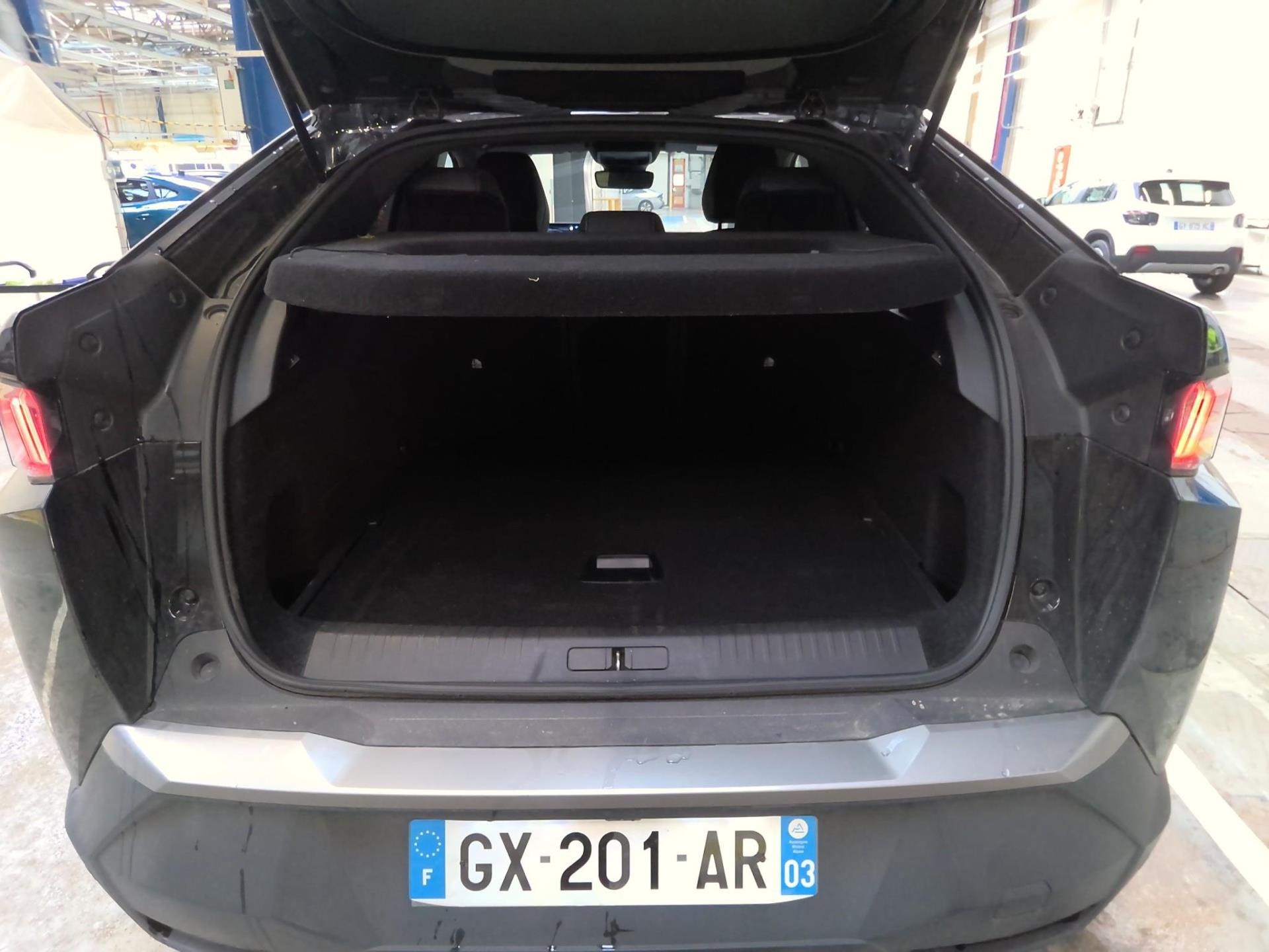 Peugeot 3008 Hybrid 136 e-DCS6 Allure 2024