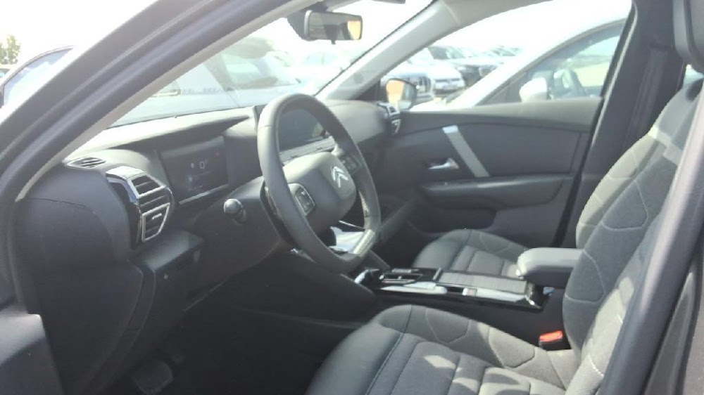 Foto Citroën C4 X 6