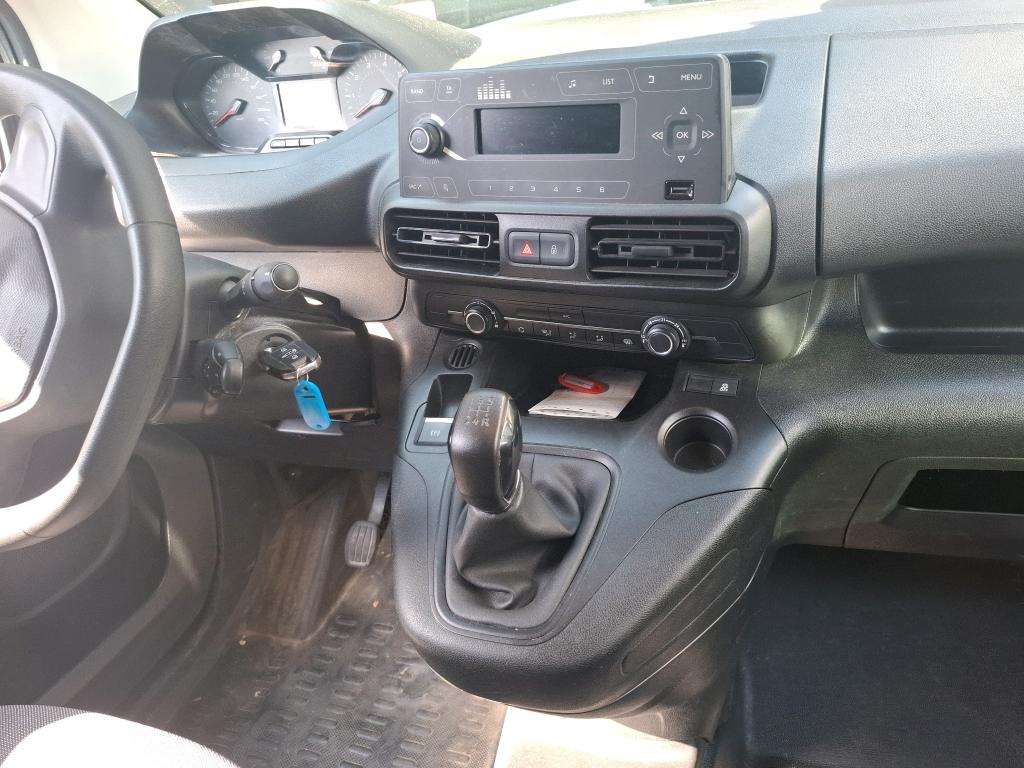 Peugeot PARTNER FOURGON STANDARD 650 KG BLUEHDI 100 S&S BVM5 PREMIUM 2020