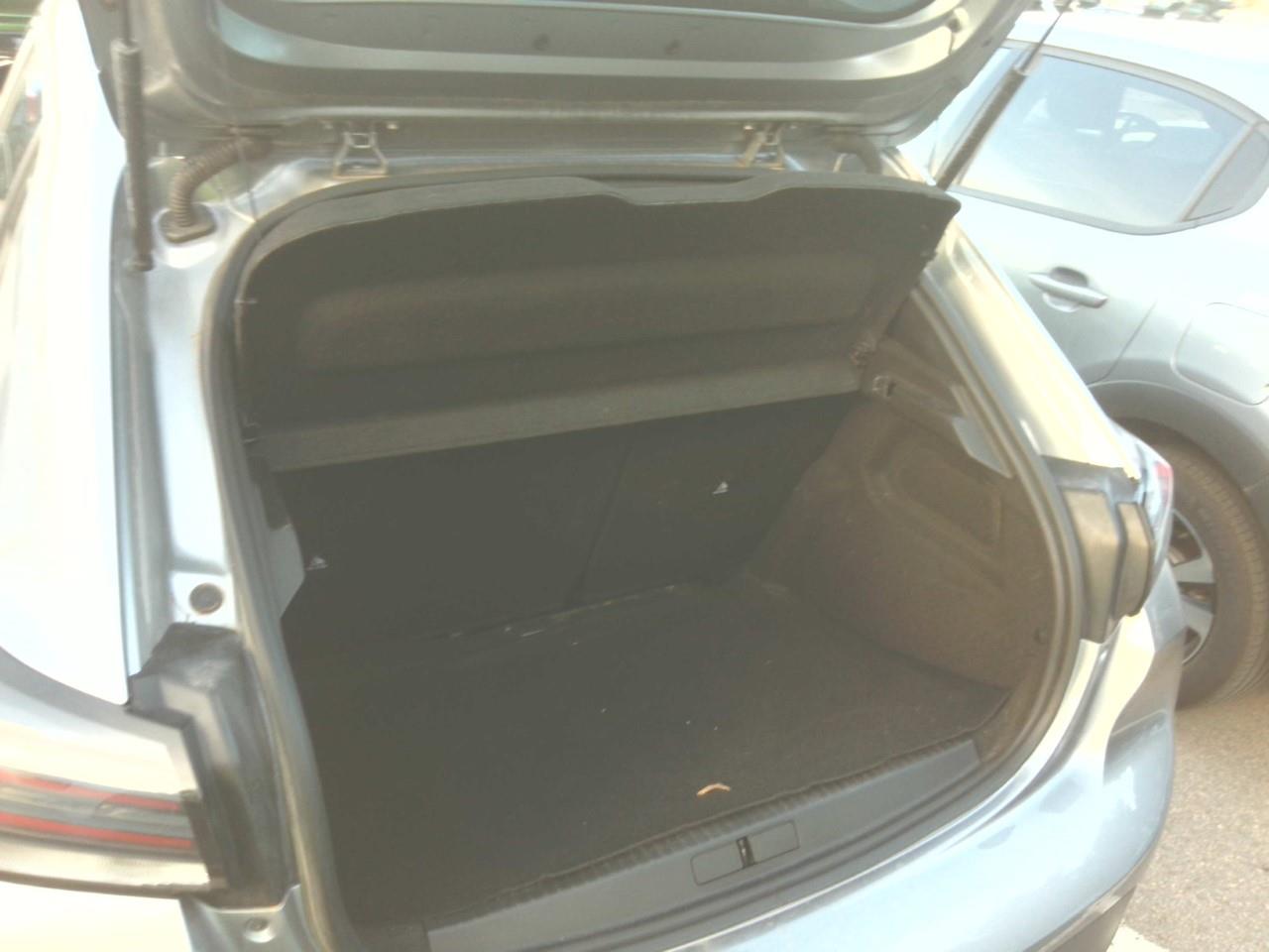 Foto Peugeot 208 9