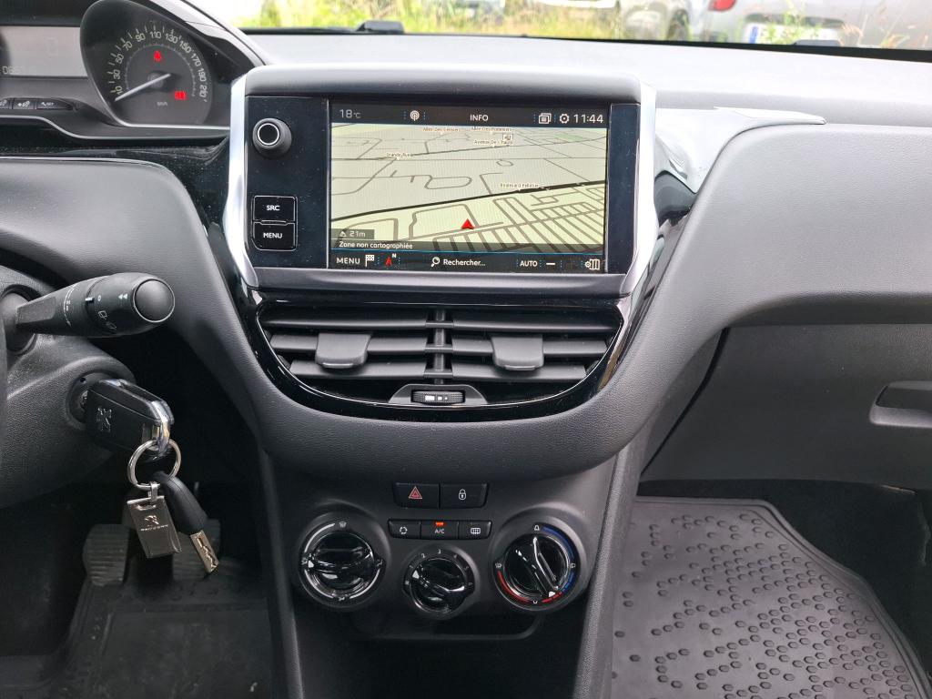 Peugeot 208 AFFAIRE PURETECH 82 S&S BVM5 PREMIUM PACK 2019