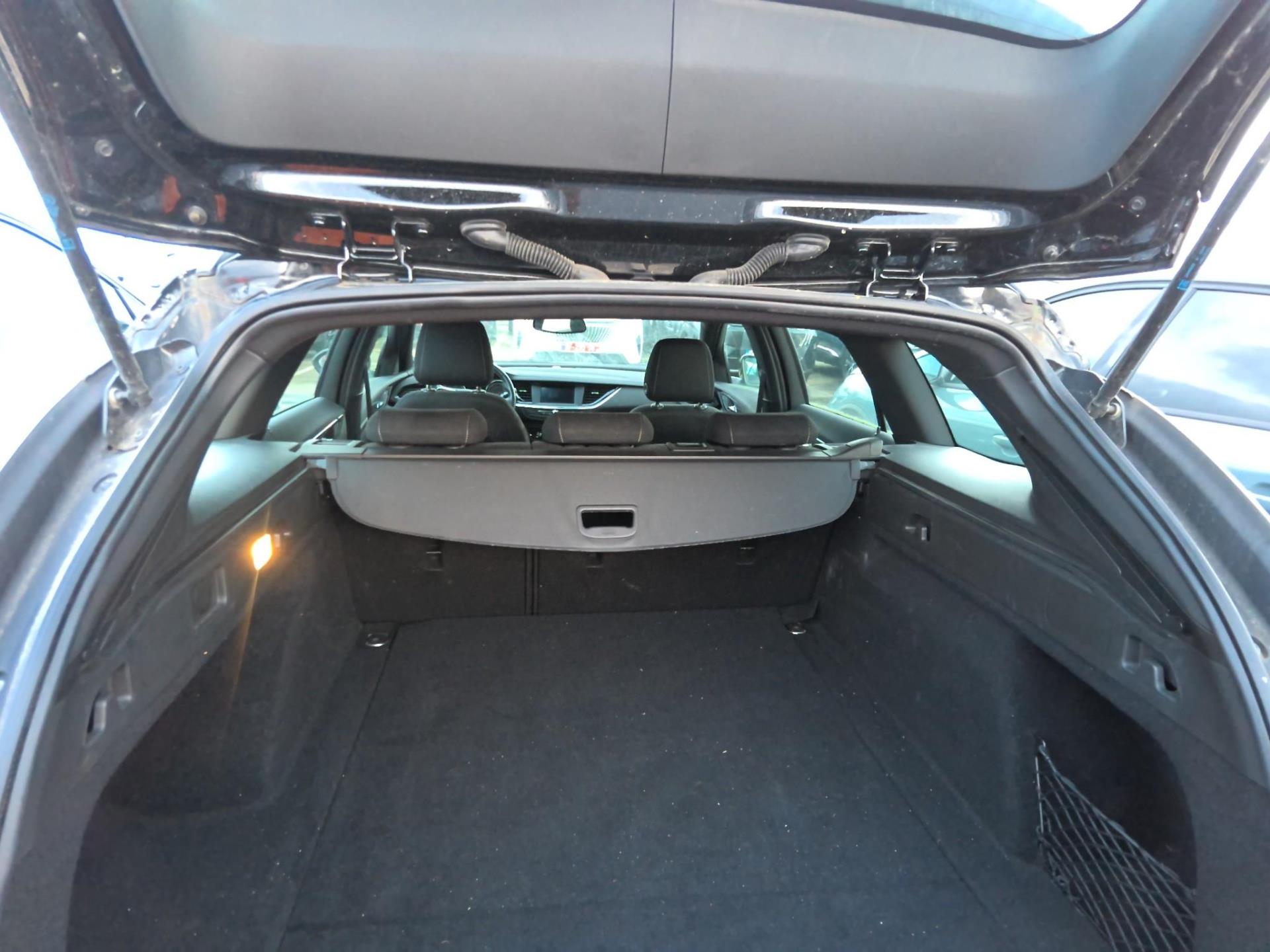 Opel Insignia Sports Tourer 1.5 Diesel 122 ch BVA8 Elegance 2021
