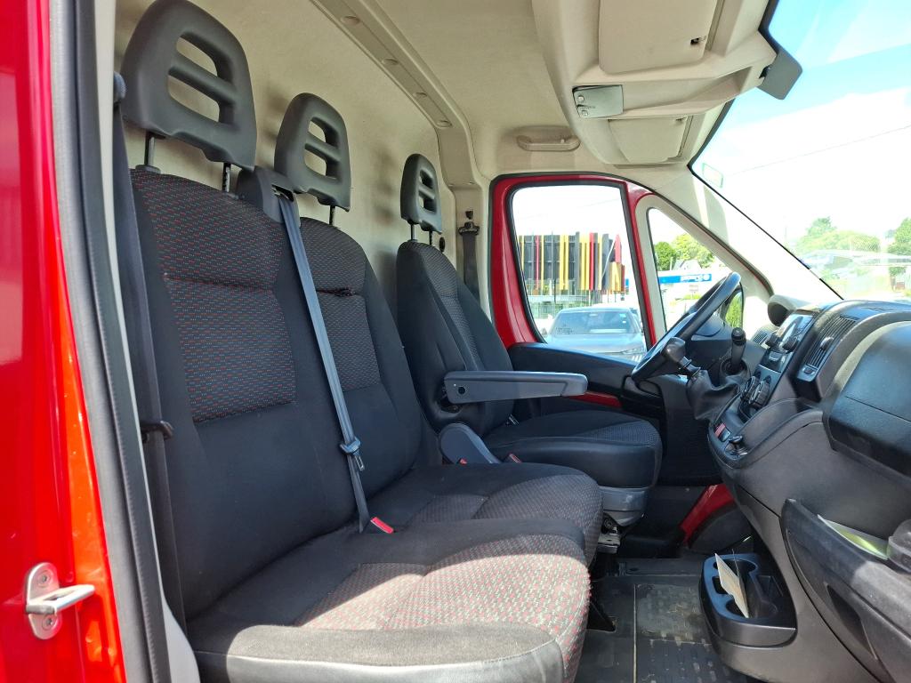 Peugeot BOXER TOLE 333 L1H2 BLUEHDI 120 S&S PRO 2021