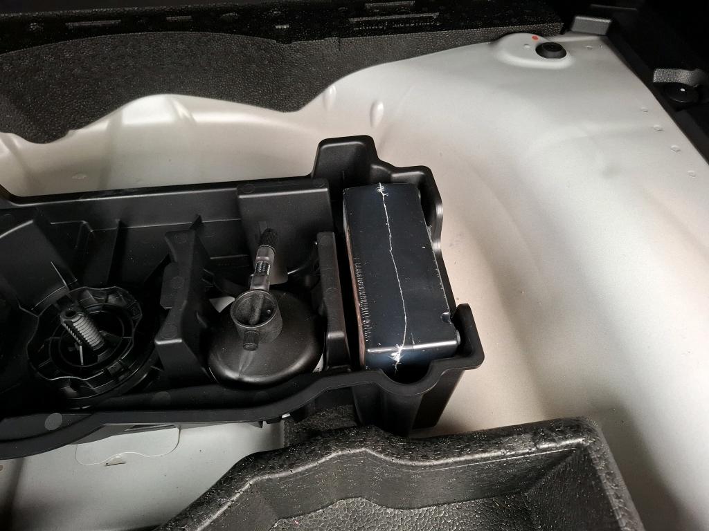 Peugeot 2008 PureTech 130 S&S EAT8 GT 2023