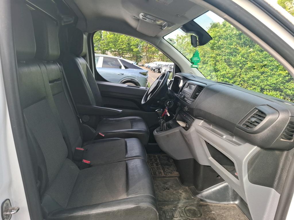 Peugeot EXPERT FGN TOLE STANDARD BLUEHDI 100 S&S BVM6 PREMIUM 2021