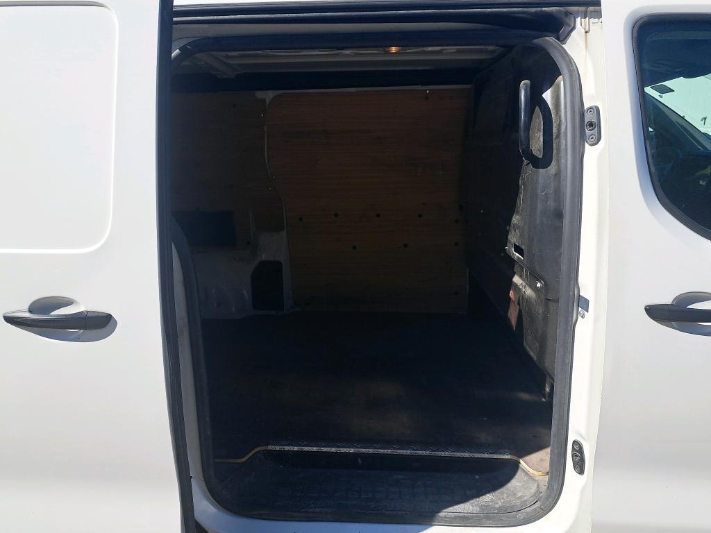 Peugeot EXPERT FGN TOLE STANDARD 2.0  BLUEHDI 120 S&S BVM6 PREMIUM 2018