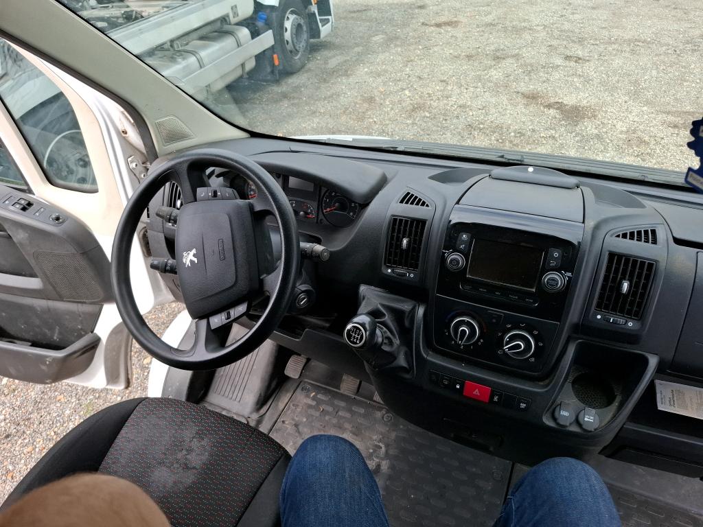 Peugeot BOXER TOLE 335 L2H2 BLUEHDI 120 S&S ASPHALT 2021