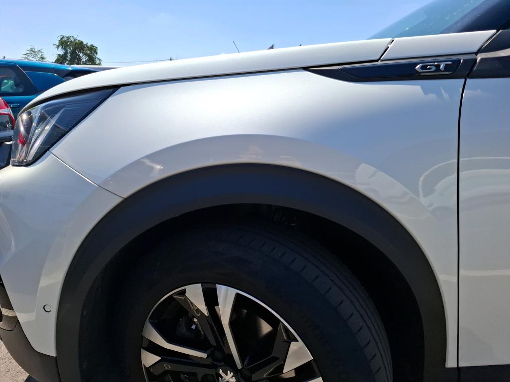 Peugeot 2008 BlueHDi 130 S&S EAT8 GT 2022