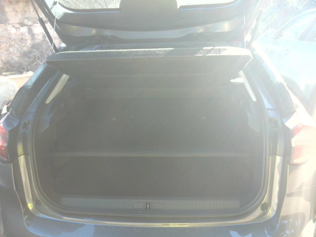 Foto Citroën C4 X 8