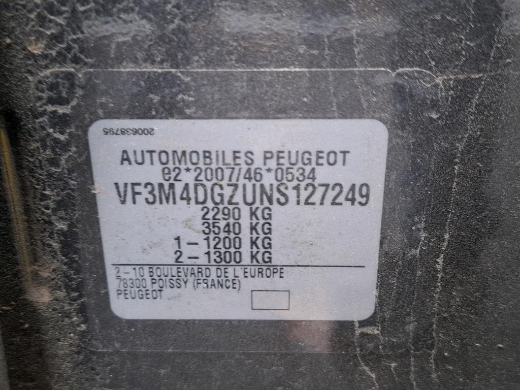 Peugeot 3008 Hybrid 225 e-EAT8 Active Pack 2022