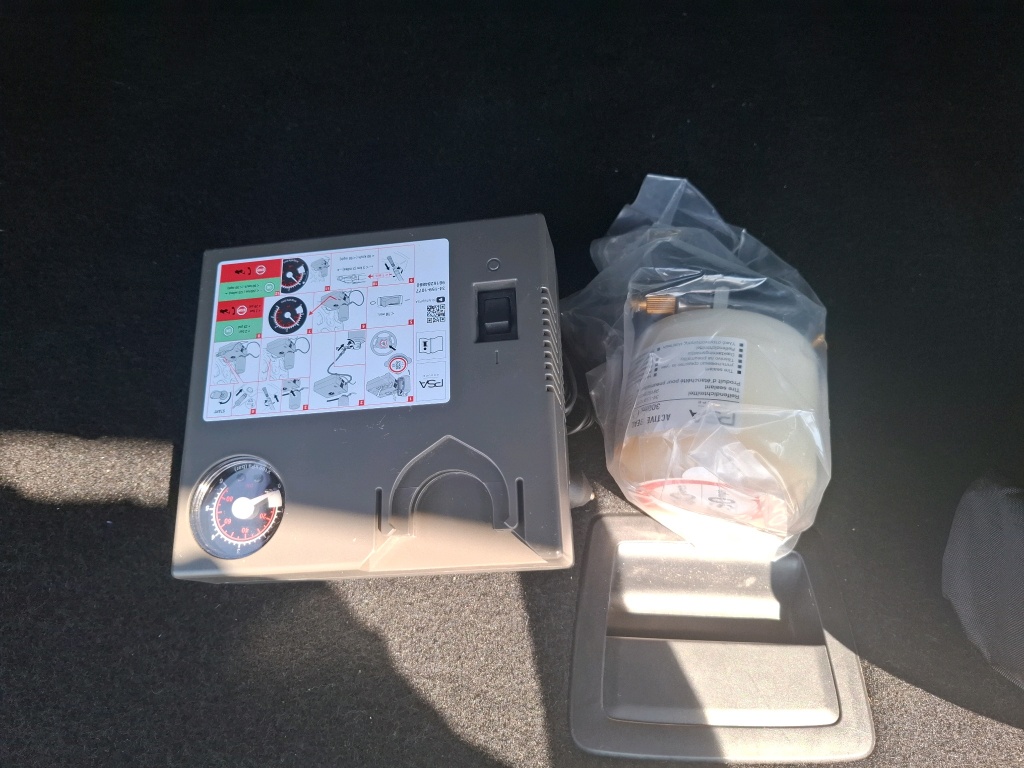 DS DS7 Crossback Hybride E-Tense 225 EAT8 Grand Chic 2021