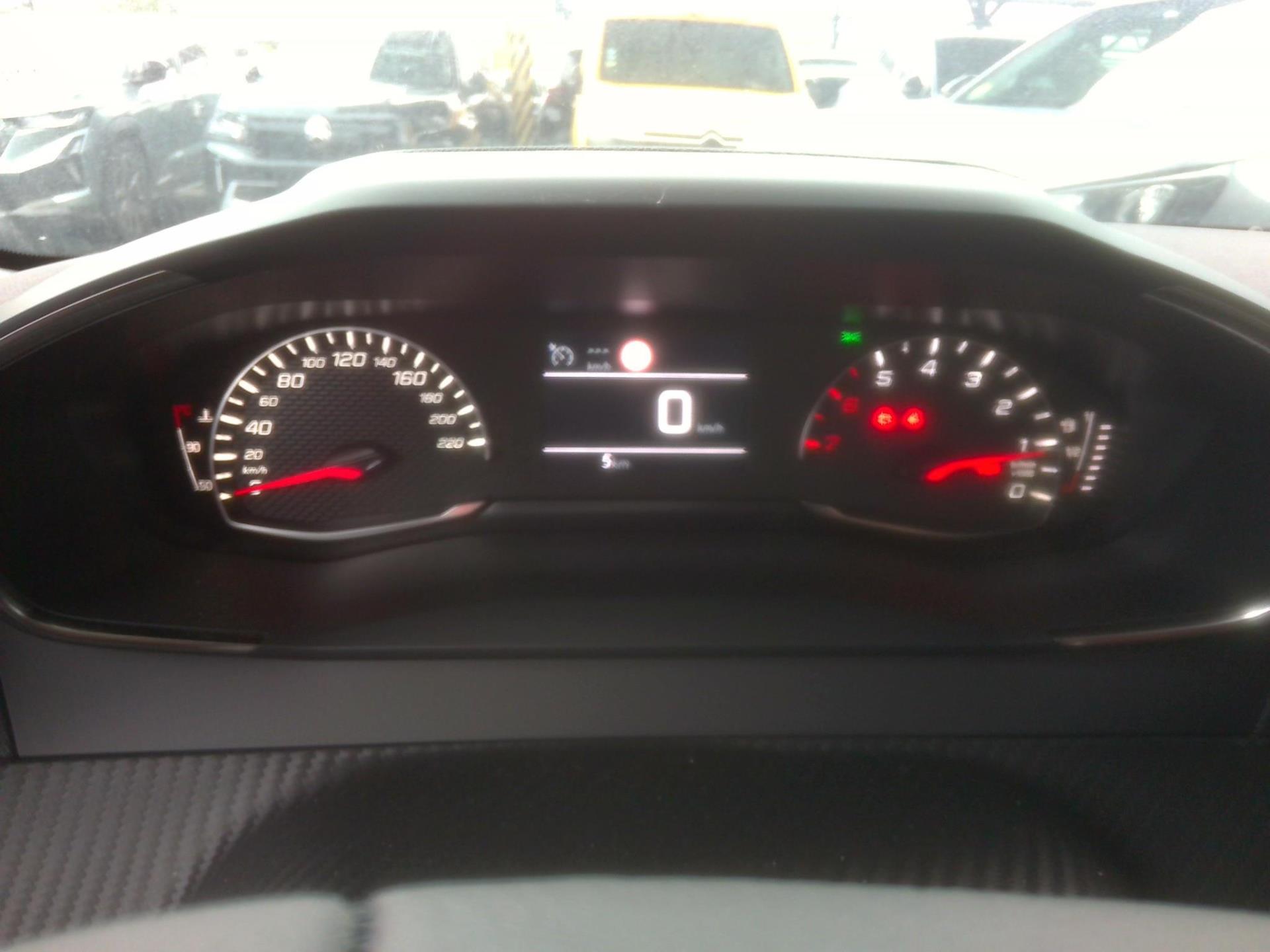 Peugeot 208 BlueHDi 100 S&S BVM6 Allure 2023