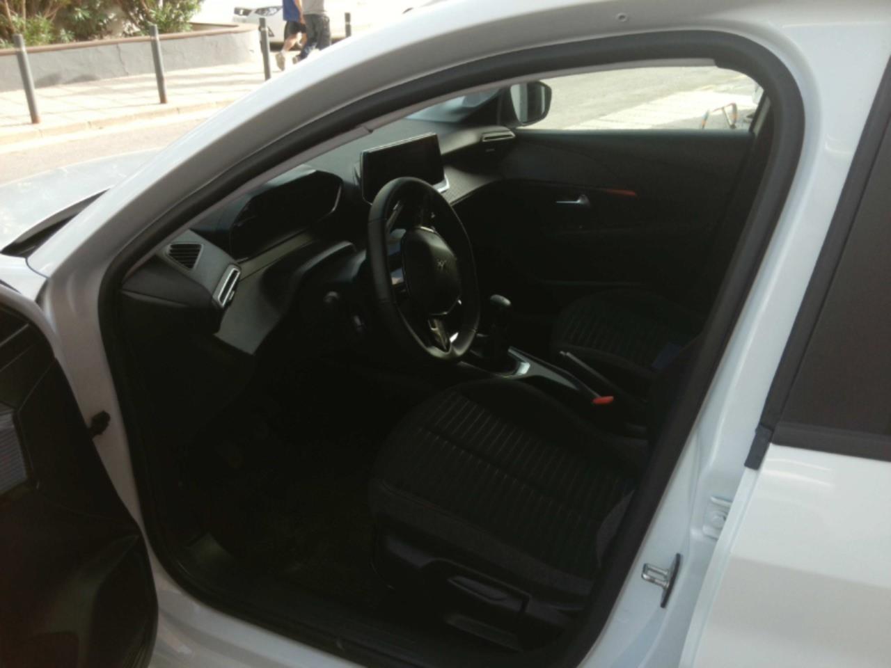 Foto Peugeot 208 3