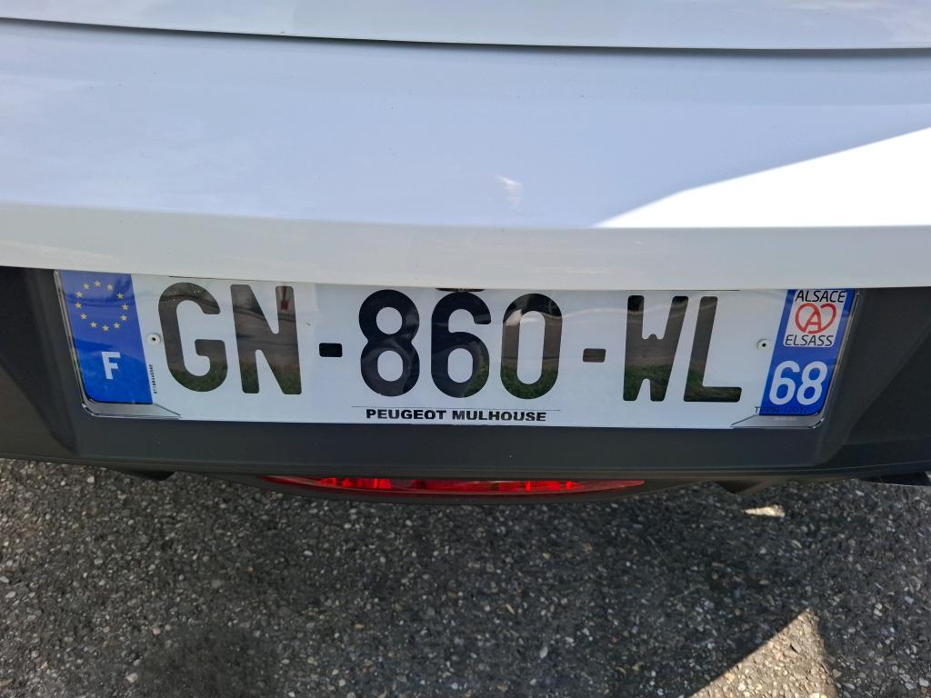 Peugeot 208 PureTech 100 S&S EAT8 Style 2023
