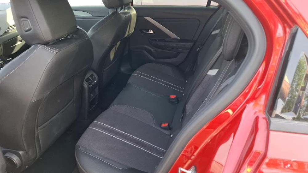 Foto Opel Astra 16