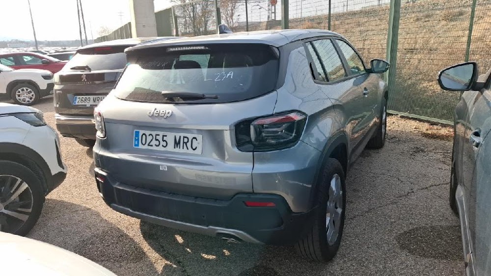 Foto Jeep AVENGER 4