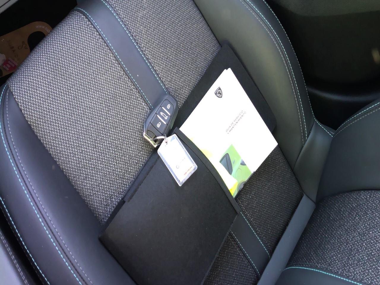 Foto Peugeot 308 10