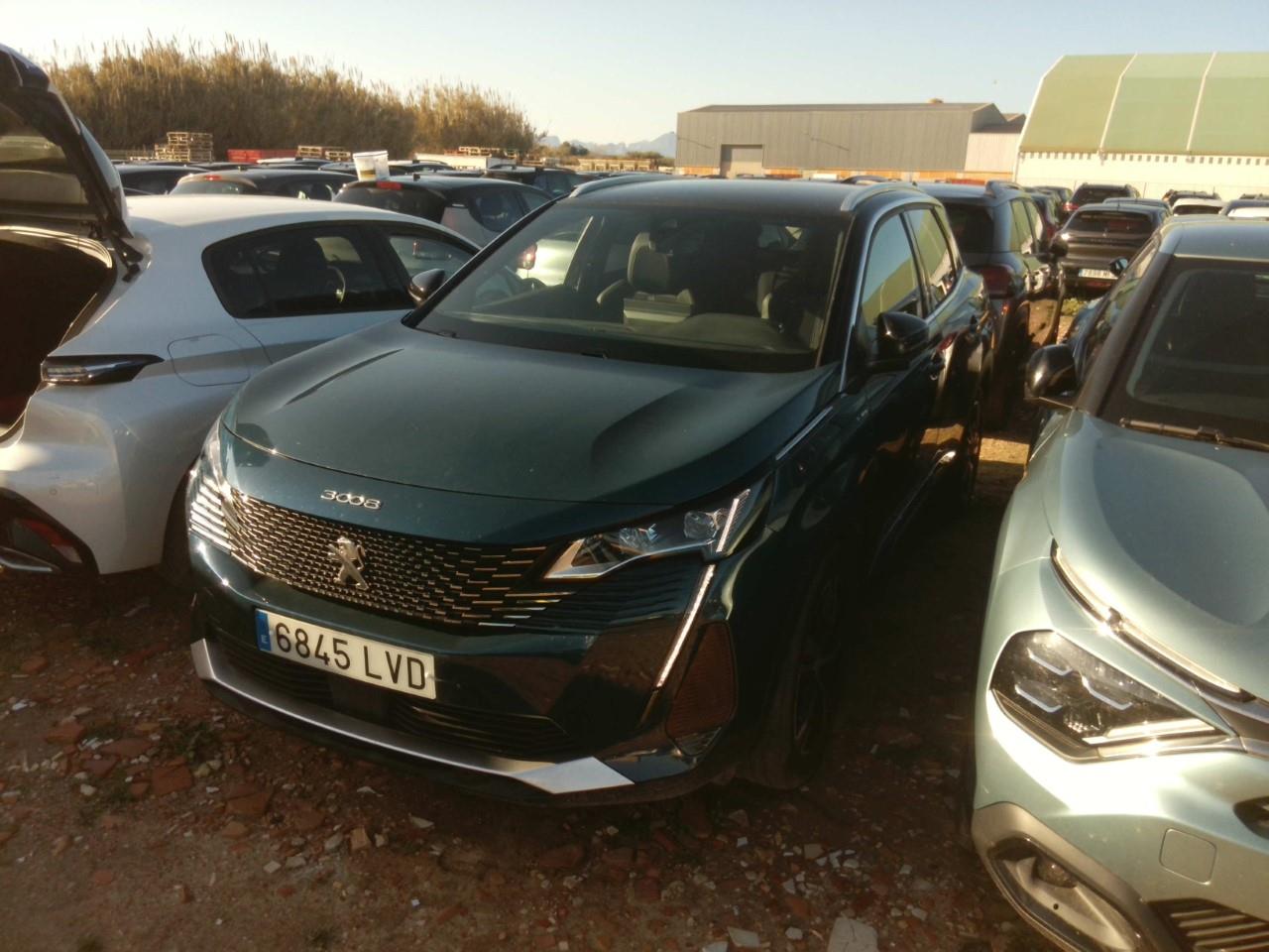 Foto Peugeot 3008 Hybrid 2