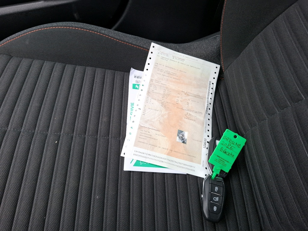 Peugeot 208 ELECTRIQUE 50 KWH 136 ACTIVE BUSINESS R 2023