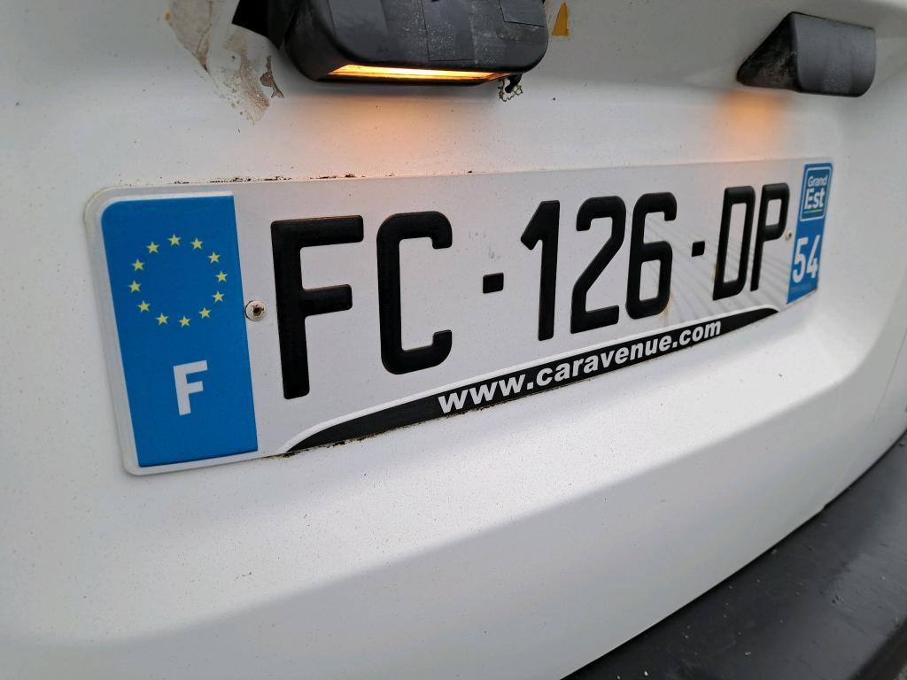 Peugeot EXPERT FGN TOLE STANDARD 2.0  BLUEHDI 120 S&S BVM6 PREMIUM 2018