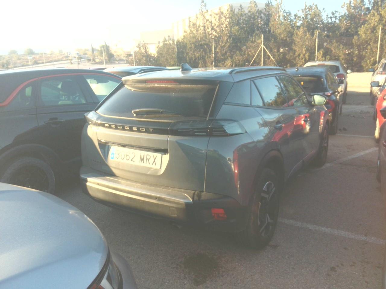 Foto Peugeot 2008 4