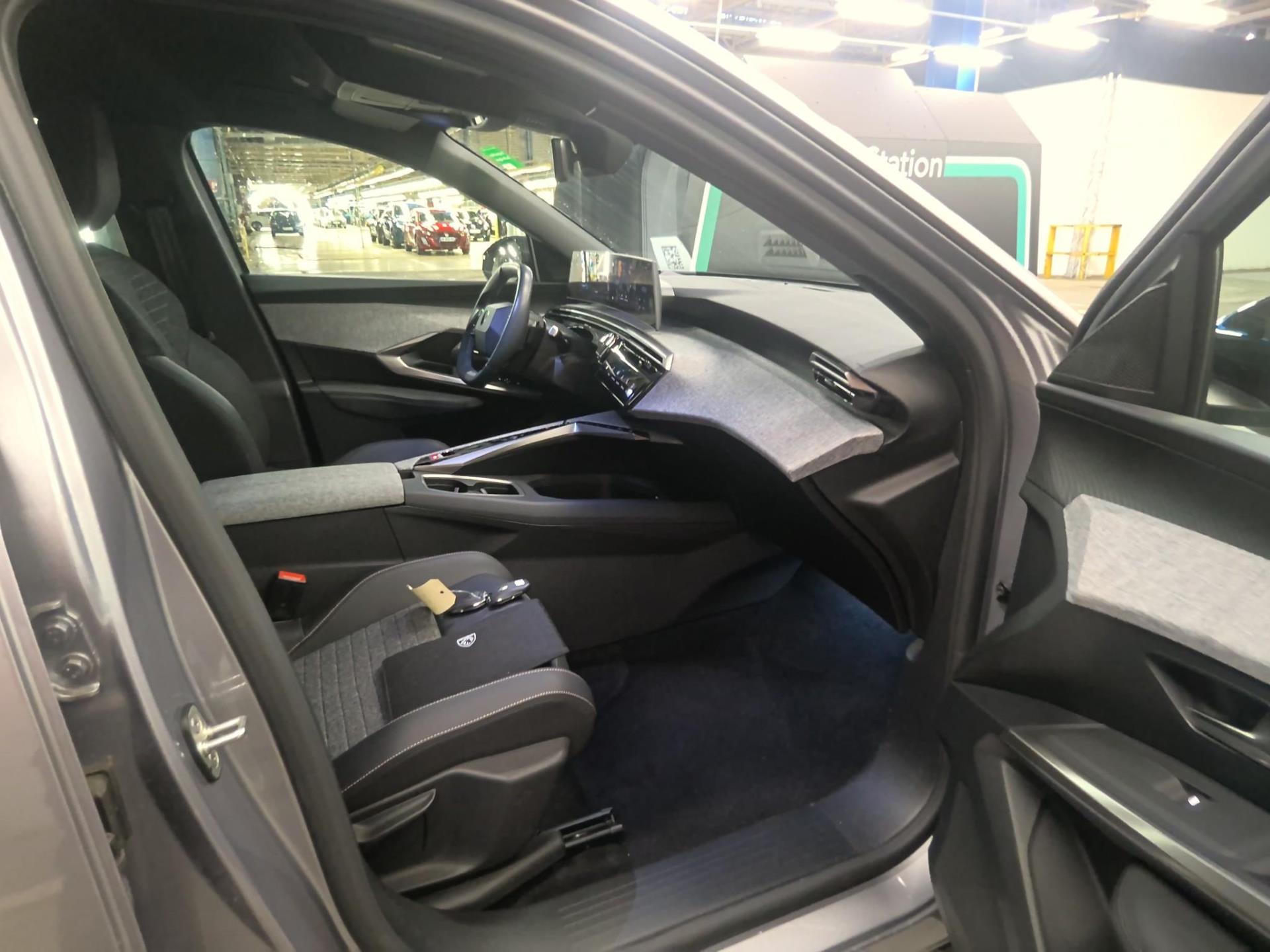 Peugeot 5008 Electrique 210 ch 73 kWh Allure 2025