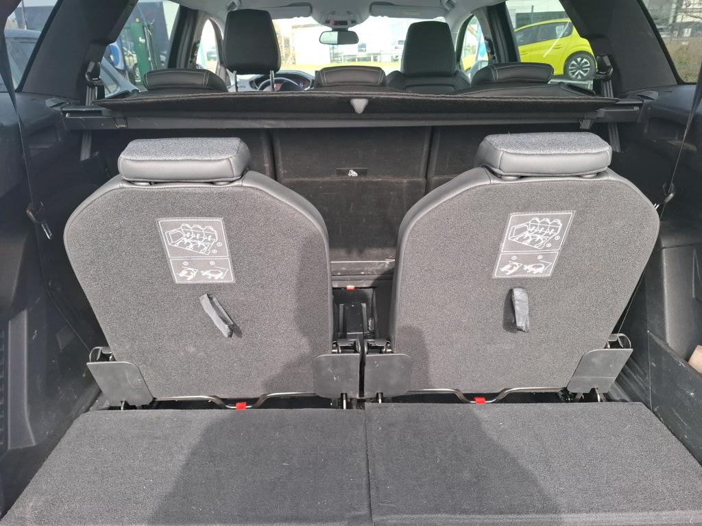 Peugeot SUV 5008 BlueHDi 130 EAT8 S&S 