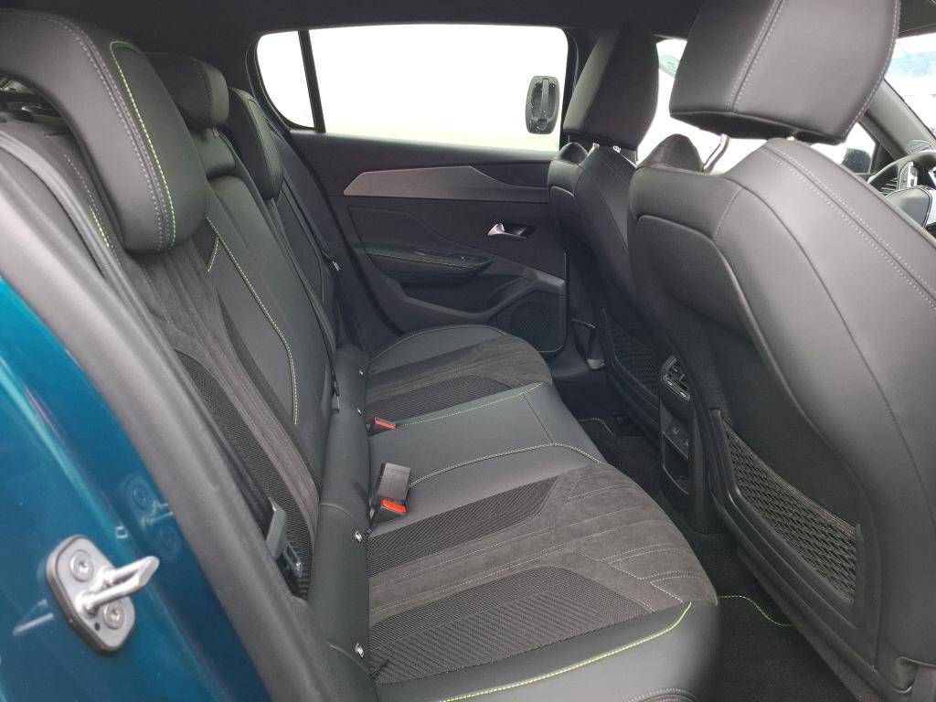 Peugeot 308 Hybrid 136 e-DCS6 GT 2024