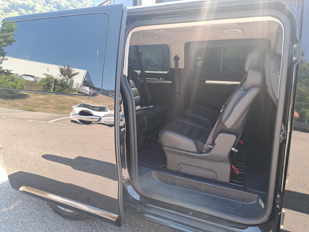 Peugeot Traveller Long Electrique 75 kWh 136ch Business VIP 2022