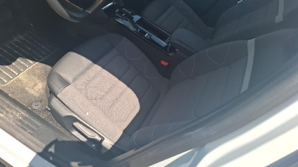 Foto Citroën C4 X 10
