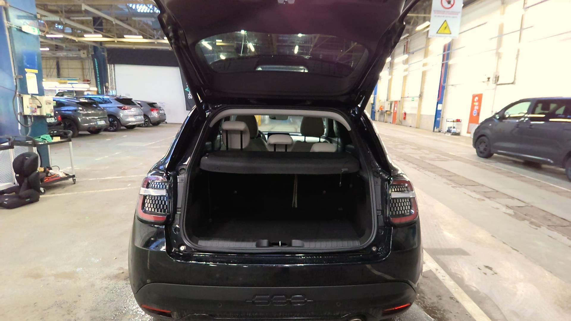 FIAT 600 1.2 Hybrid 100ch DCT6 La Prima 2024