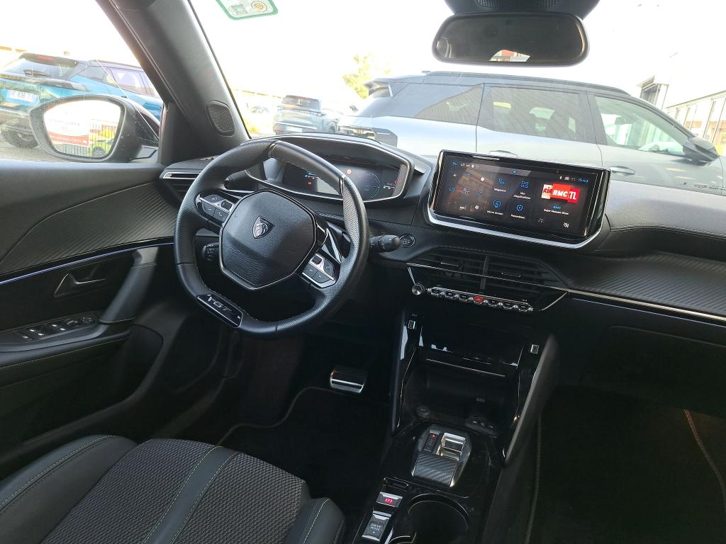 Peugeot 2008 Hybrid 145 ch e-DCS6 GT 2025
