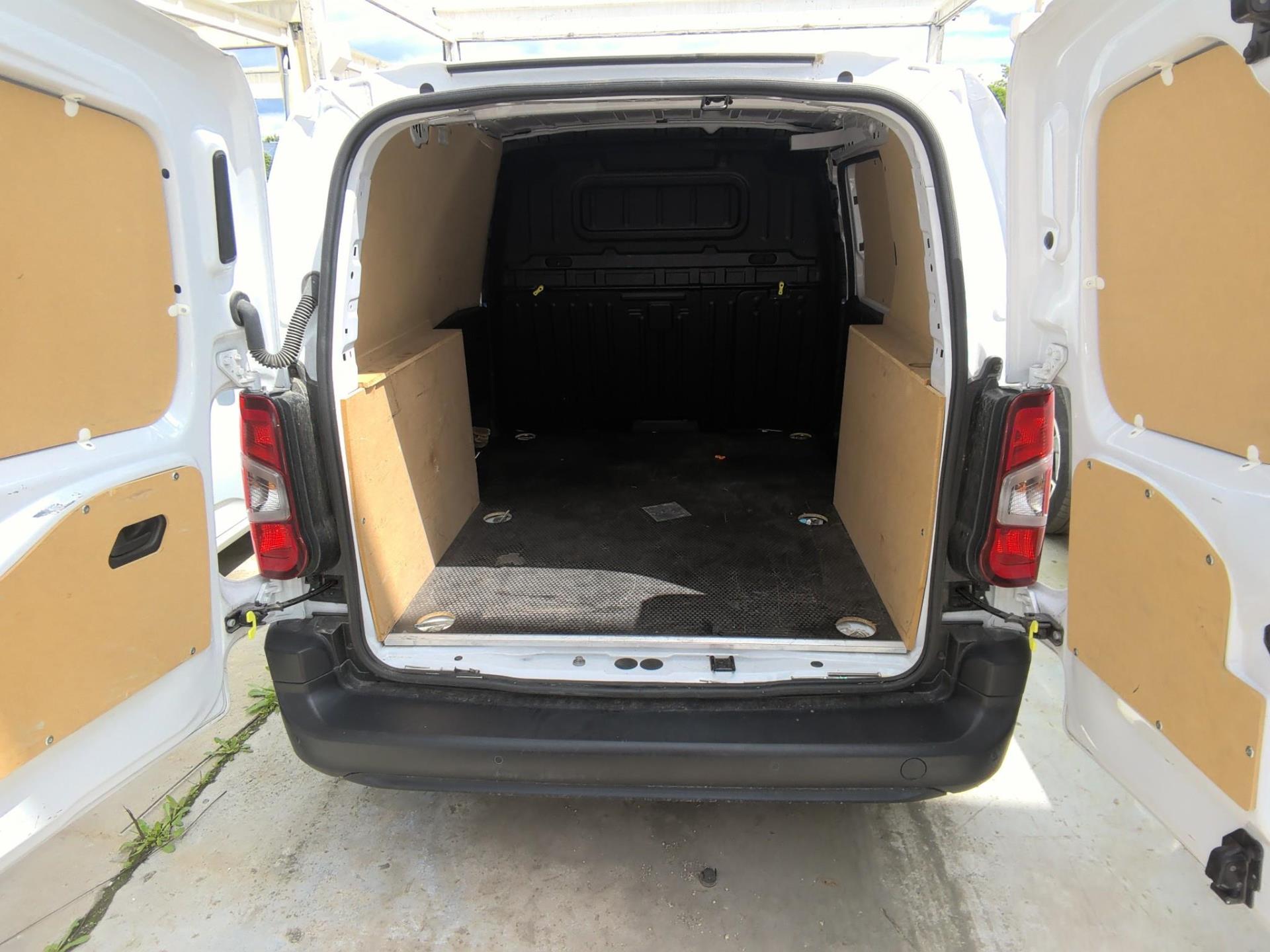 Peugeot PARTNER FOURGON M 650 KG BLUEHDI 100 S&S BVM6  2024