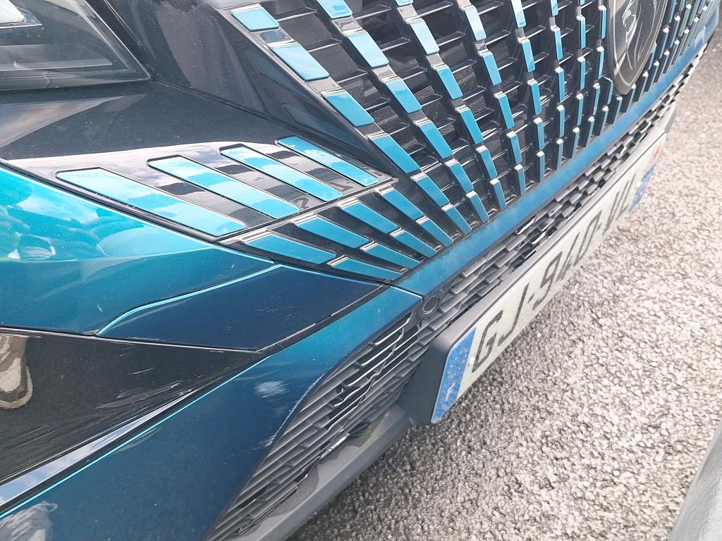 Peugeot 408 PHEV 225 e-EAT8 GT 2022