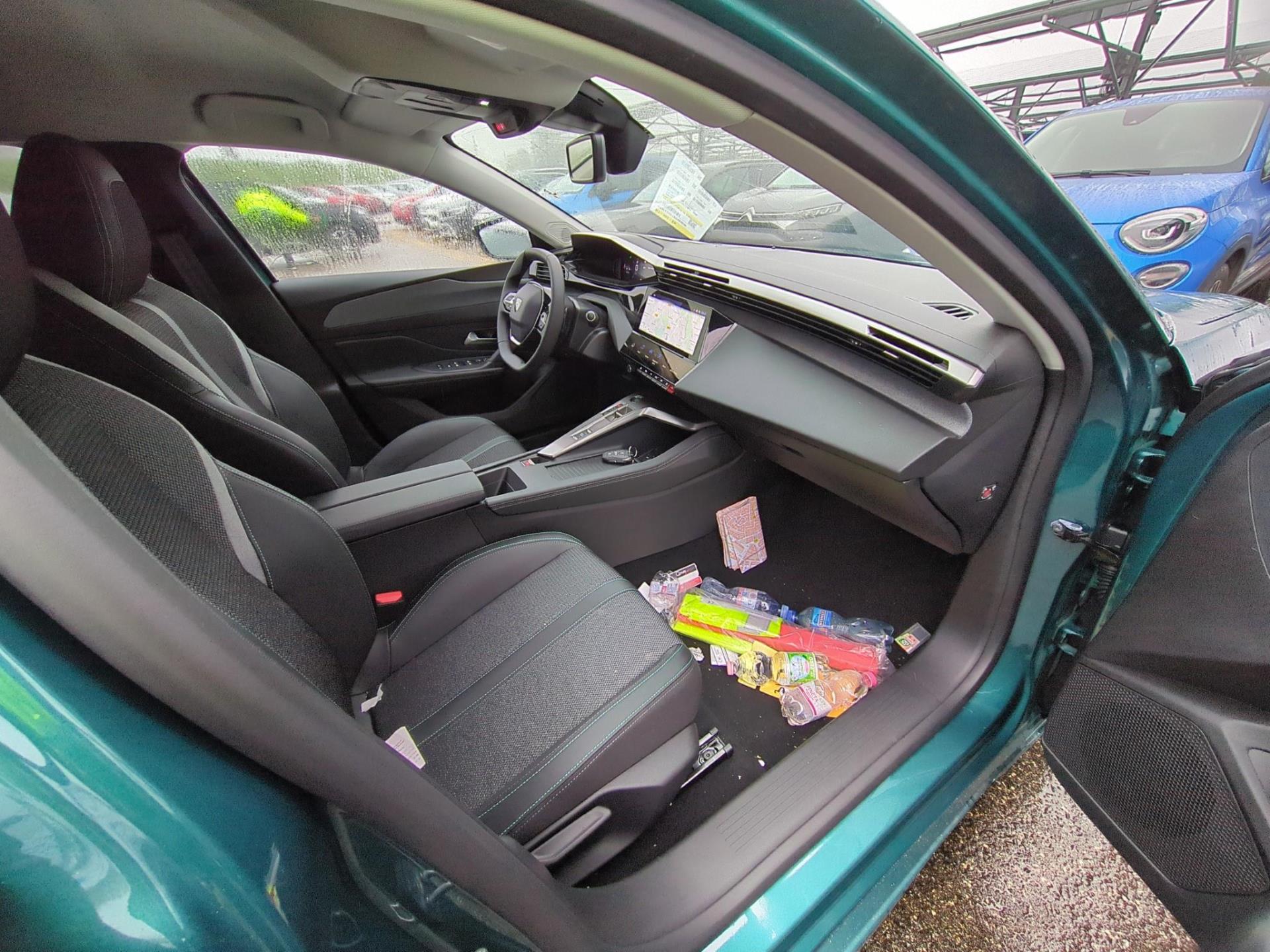 Peugeot 308 SW BlueHDi 130ch S&S EAT8 Allure 2024