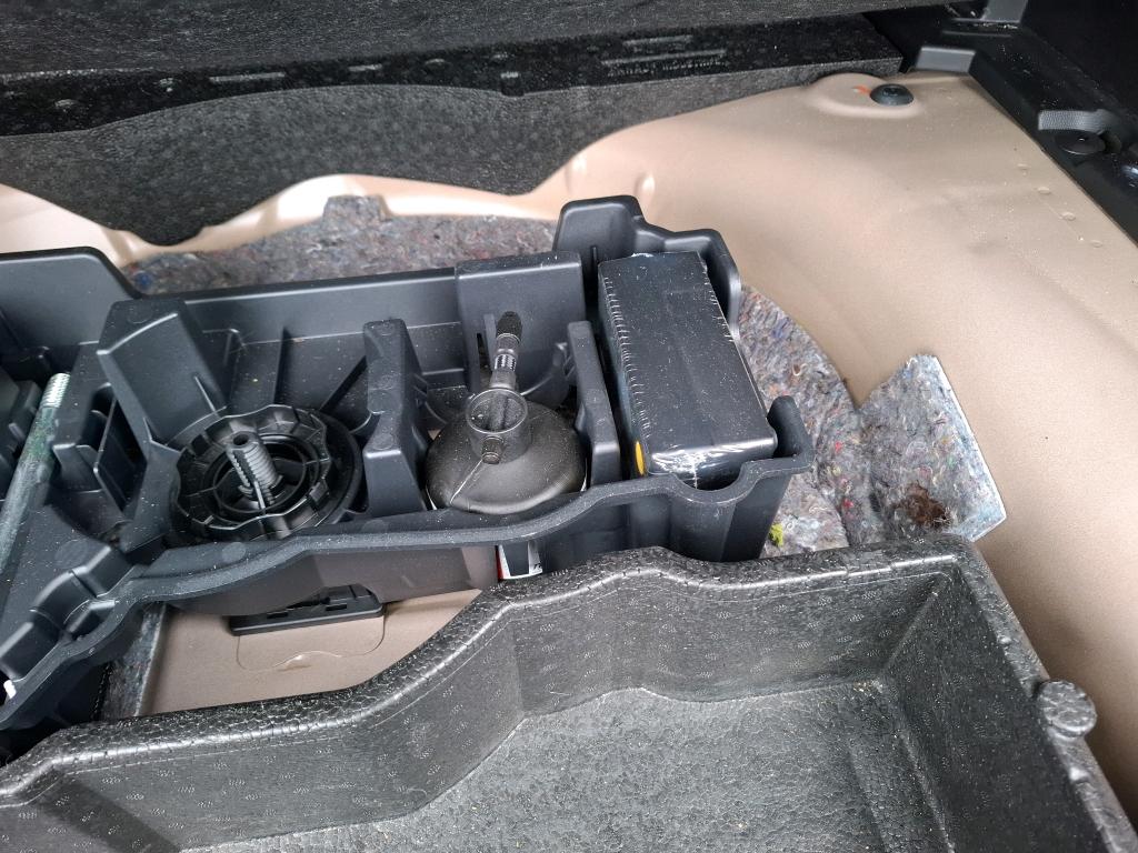 Peugeot 2008 PureTech 100 S&S BVM6 Style 2021
