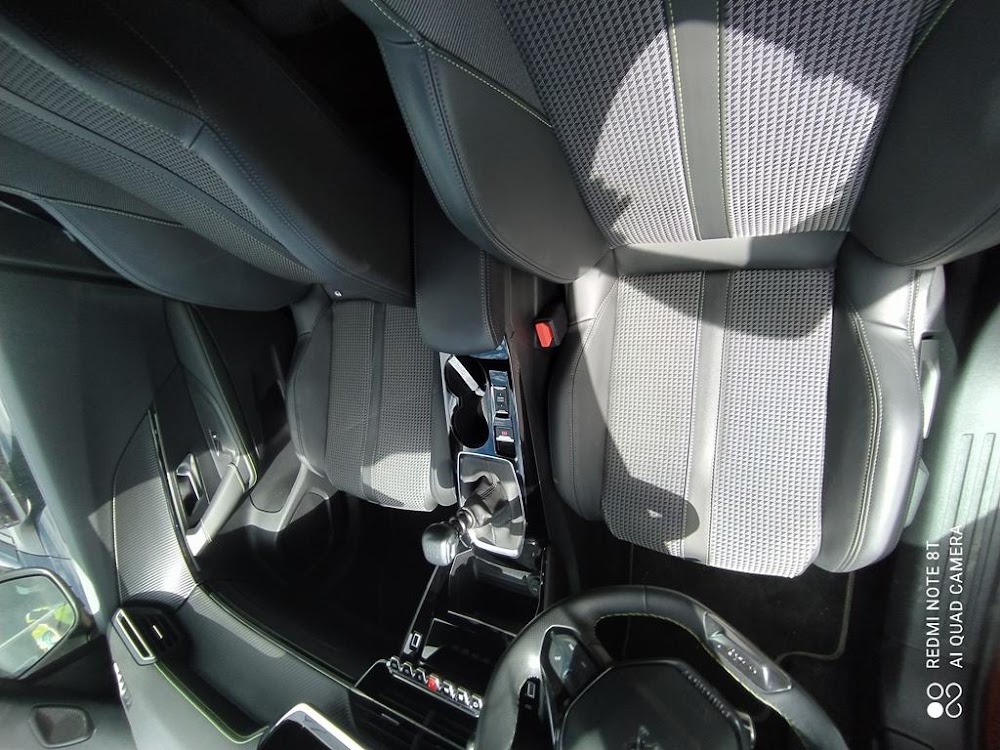 Foto Peugeot 2008 10