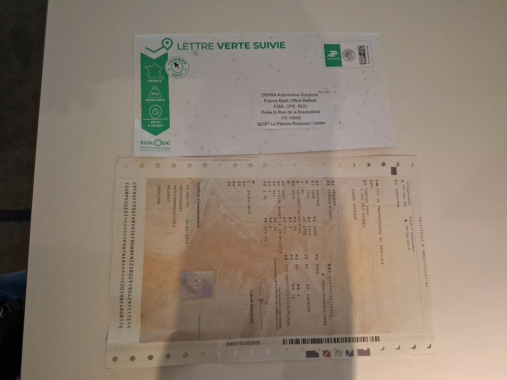 Peugeot PARTNER FOURGON STANDARD 650 KG BLUEHDI 75 BVM5 PREMIUM 2019