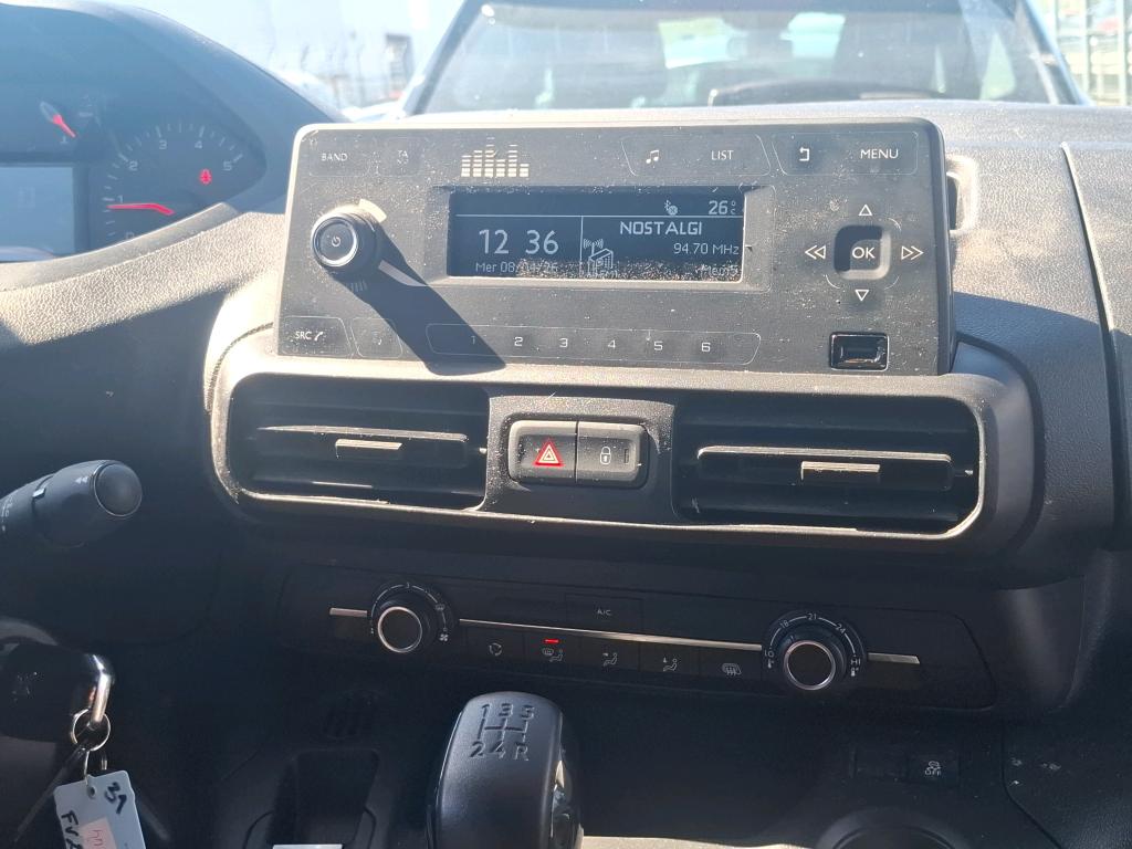 Peugeot PARTNER FOURGON STANDARD 650 KG BLUEHDI 75 BVM5 PREMIUM 2020