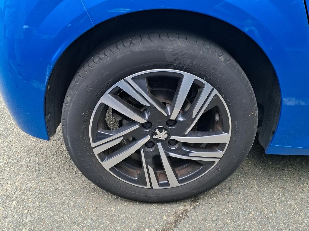 Peugeot 208 PureTech 100 S&S EAT8 Allure 2022