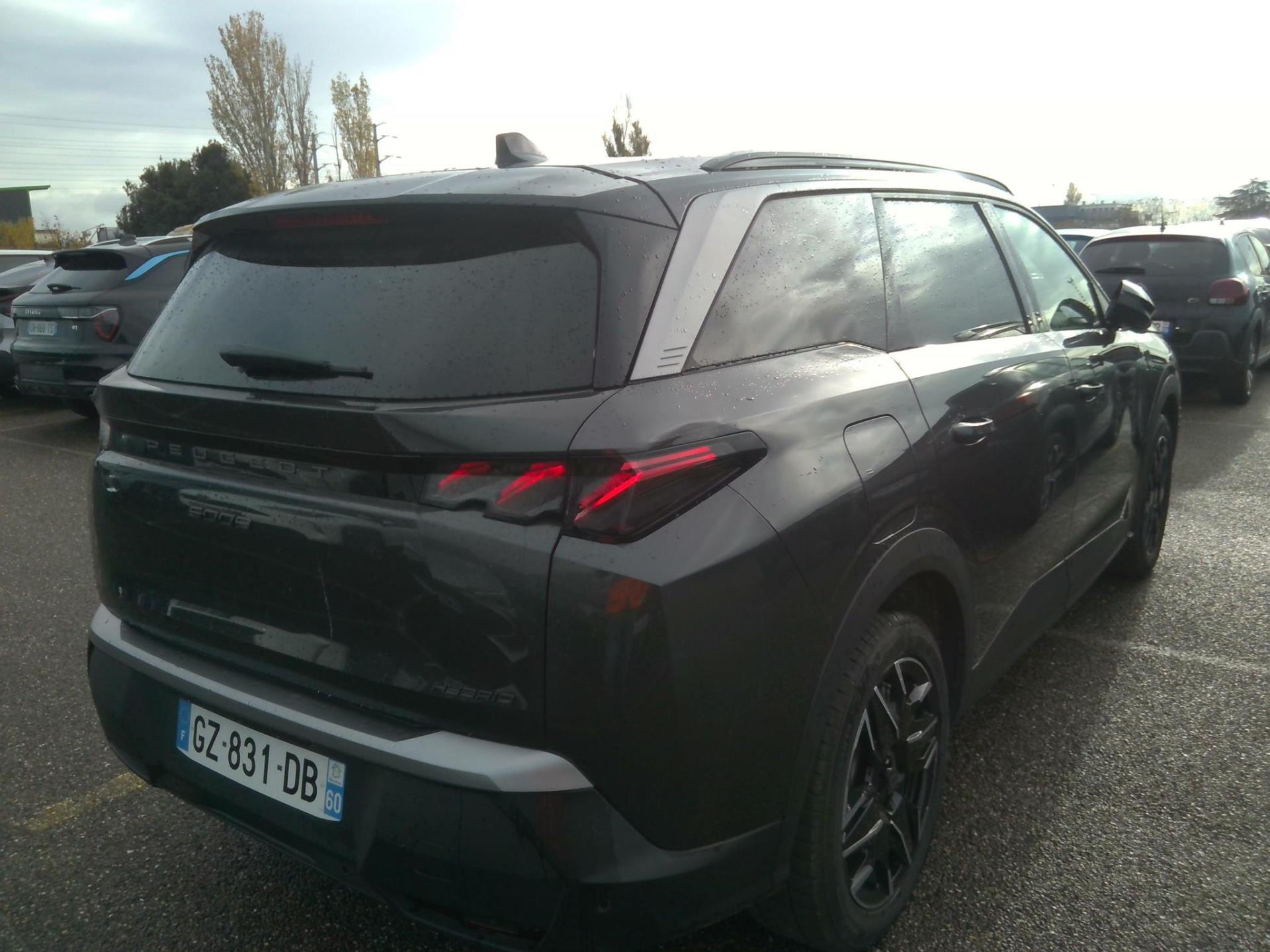 Peugeot 5008 Hybrid 136 e-DCS6 GT 2024