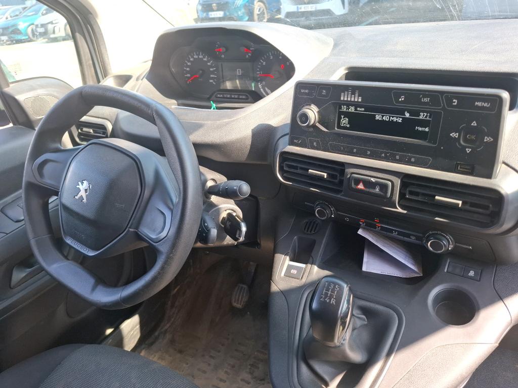 Peugeot PARTNER FOURGON STANDARD 650 KG BLUEHDI 100 S&S BVM5 PREMIUM 2019