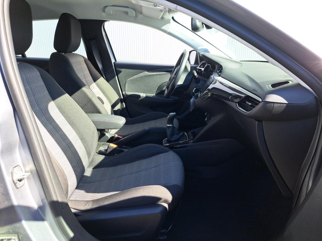 Opel CORSA F 