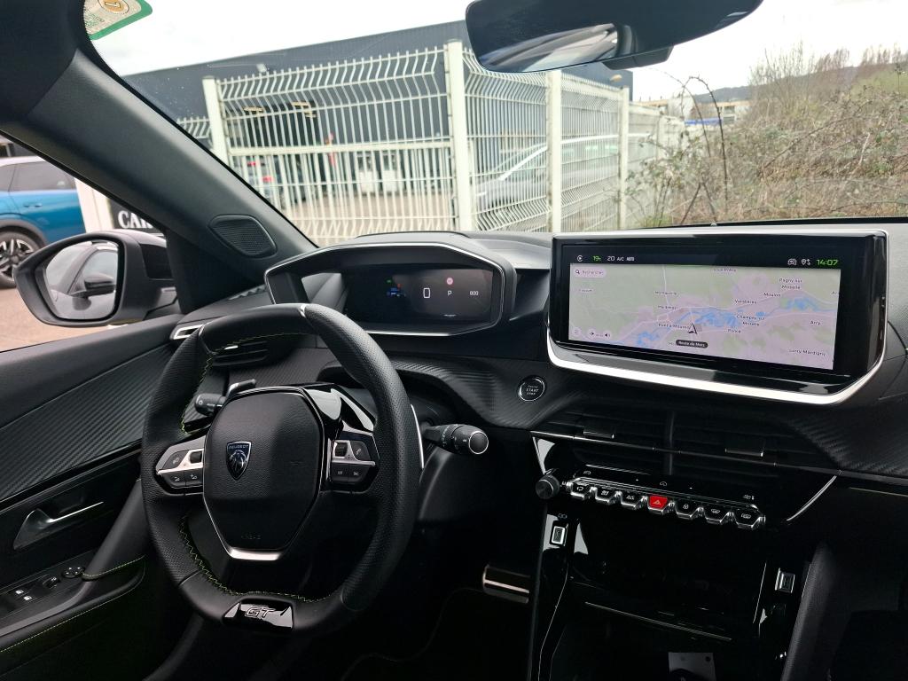 Peugeot 2008 PureTech 130 S&S EAT8 GT 2024