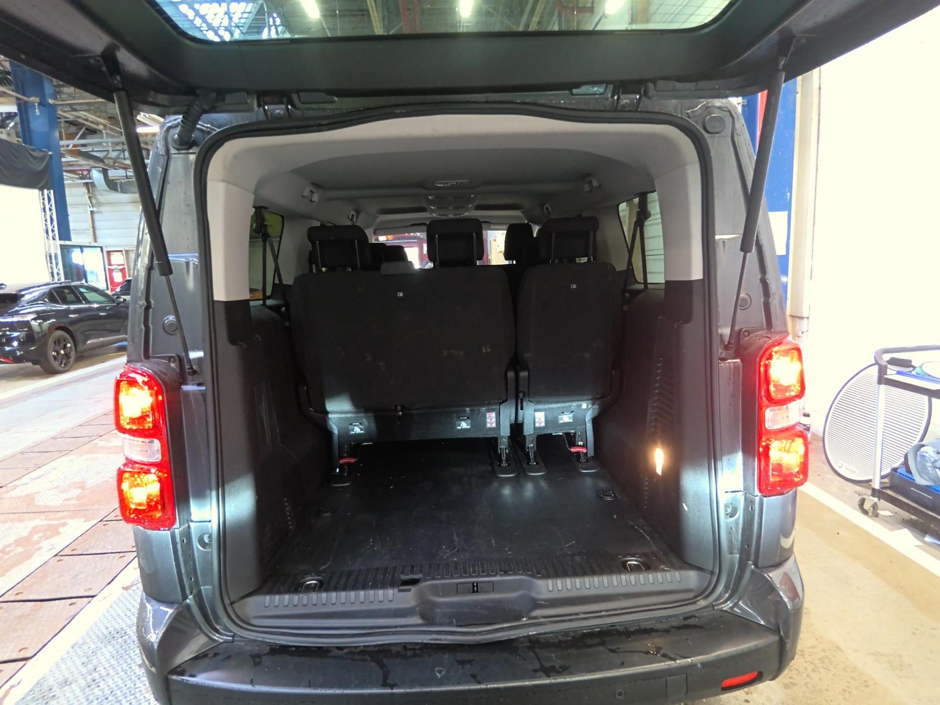 Citroen SpaceTourer XL BlueHDi 180 S&S EAT8 Business 2024