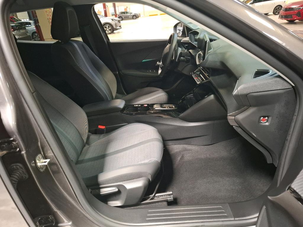 Peugeot 2008 PureTech 130 S&S EAT8 Allure Pack 2022