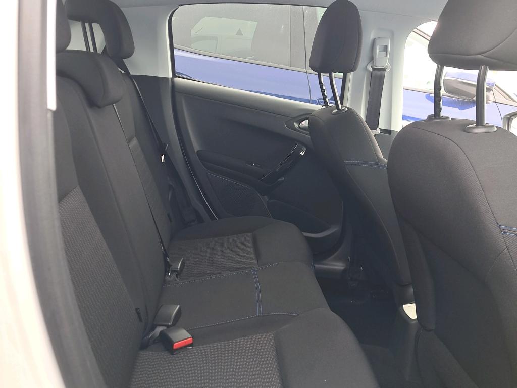 Peugeot 208 PureTech 82ch S&S BVM5 Signature 2019